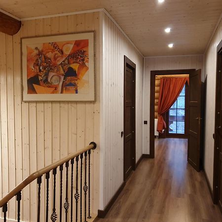 Pusu Slamesy Villa Vilnius Kamer foto